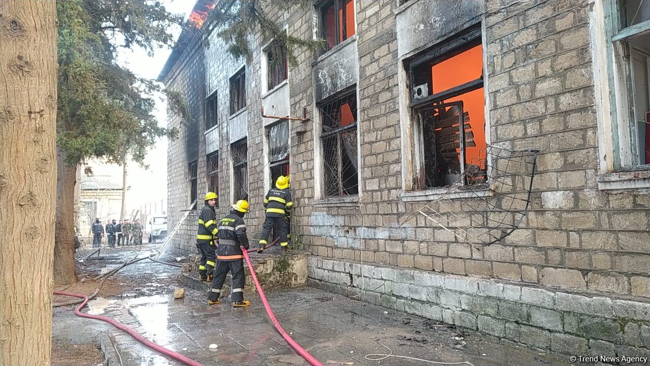 Bərdədə qocalar evində yanğın baş verib (FOTO)