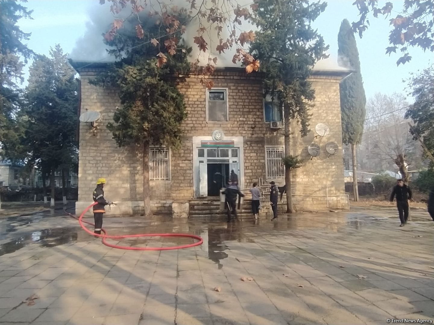 Bərdədə qocalar evində yanğın baş verib (FOTO)