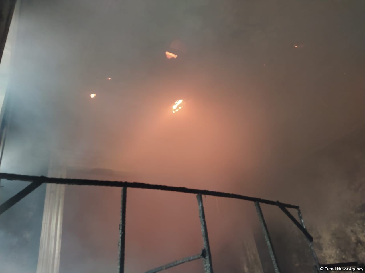 Bərdədə qocalar evində yanğın baş verib (FOTO)