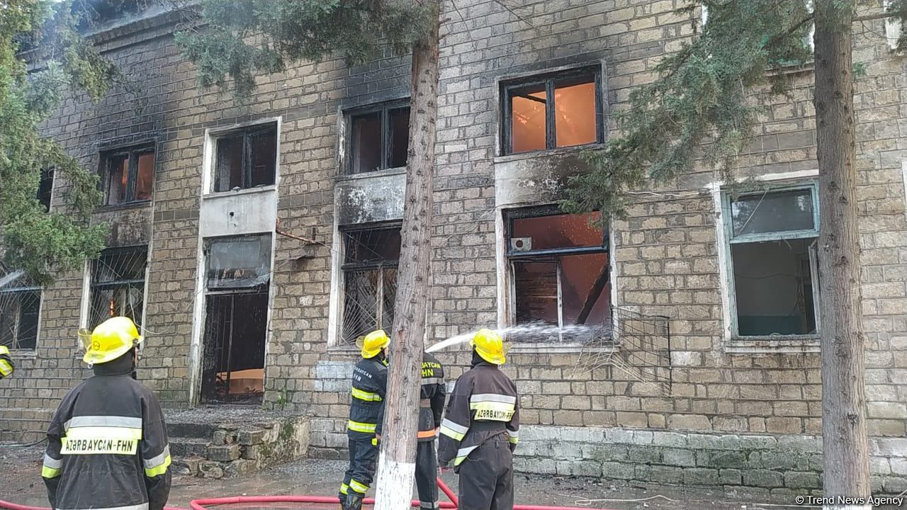 Bərdədə qocalar evində yanğın baş verib (FOTO)