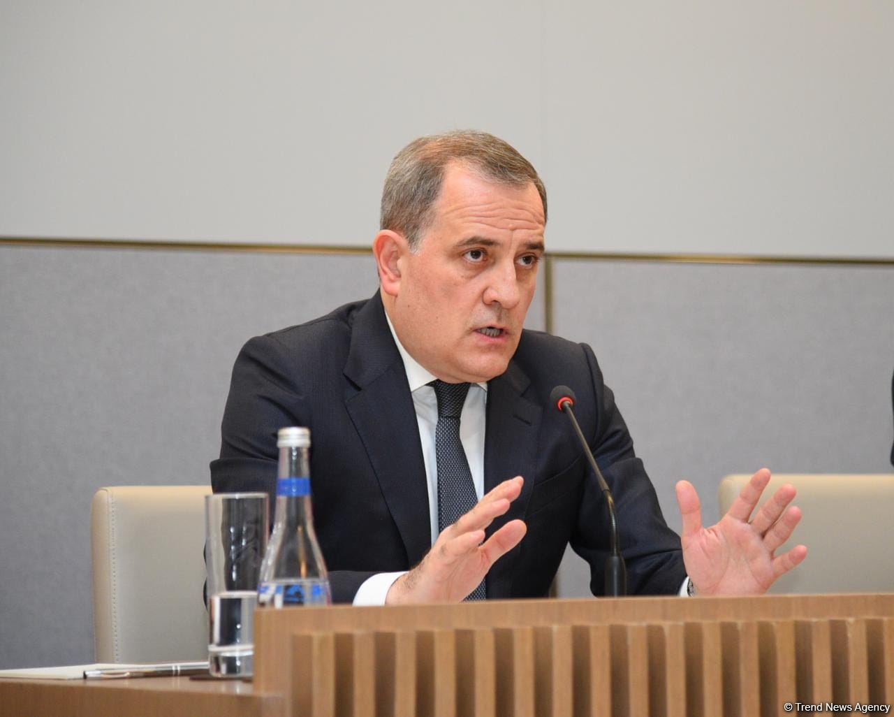 Ceyhun Bayramov mətbuat konfransı keçirib (FOTO/VİDEO) (ƏLAVƏ OLUNUB)