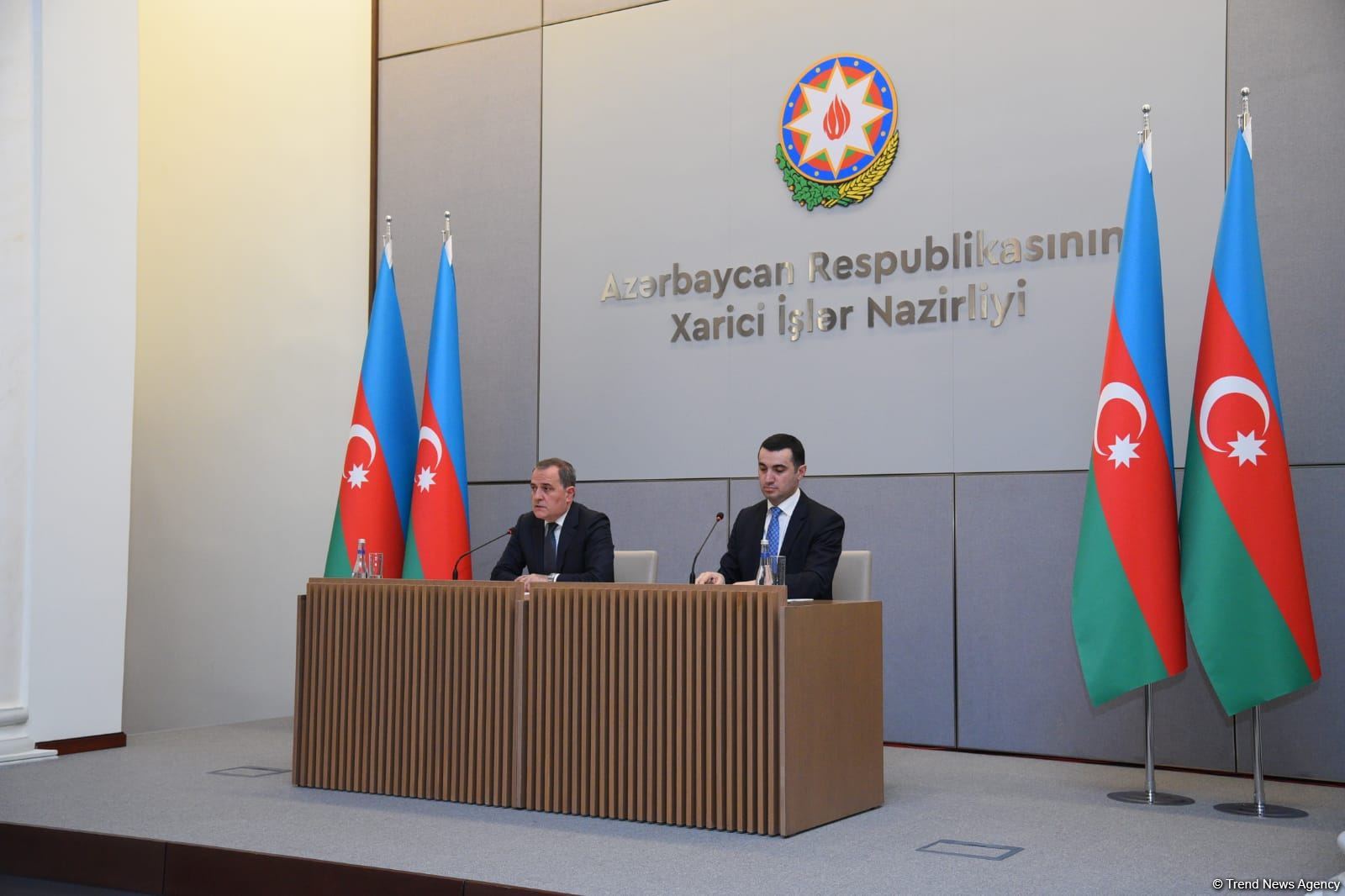 Ceyhun Bayramov mətbuat konfransı keçirib (FOTO/VİDEO) (ƏLAVƏ OLUNUB)