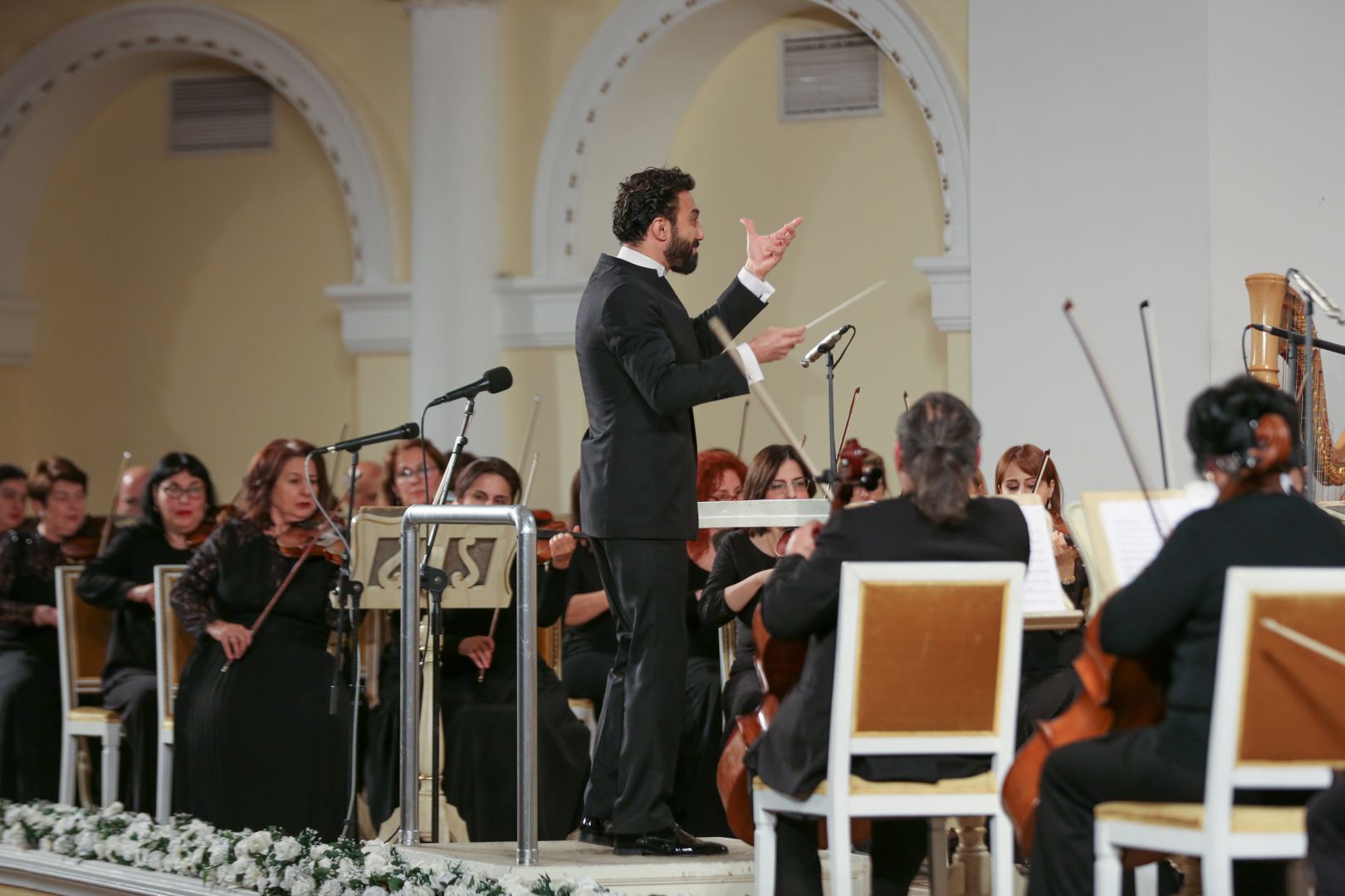 “Rauf Hacıyev-100” festivalı təntənəli simfonik konsertlə tamamlandı (FOTO)