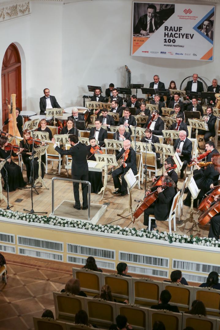 “Rauf Hacıyev-100” festivalı təntənəli simfonik konsertlə tamamlandı (FOTO)