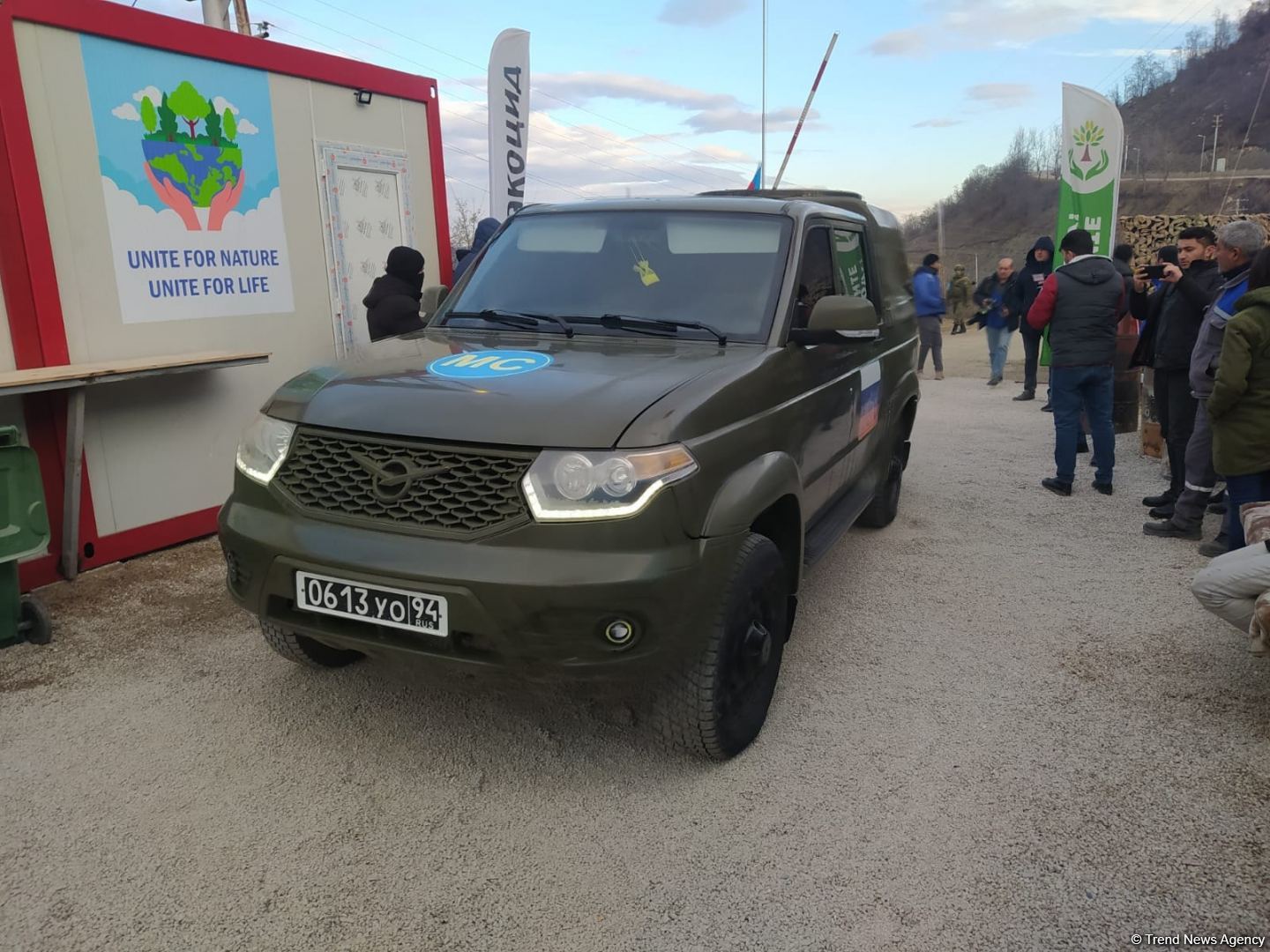 Sülhməramlılara məxsus 4 minik avtomobili Laçın yolundan maneəsiz hərəkət edib (FOTO)