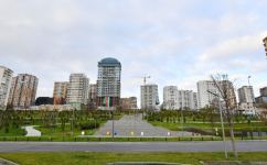 Prezident İlham Əliyev Bakıda Mərkəzi Parkın ikinci hissəsinin açılışında iştirak edib (FOTO/VİDEO) (YENİLƏNİB)