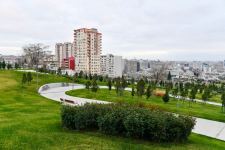Prezident İlham Əliyev Bakıda Mərkəzi Parkın ikinci hissəsinin açılışında iştirak edib (FOTO/VİDEO) (YENİLƏNİB)
