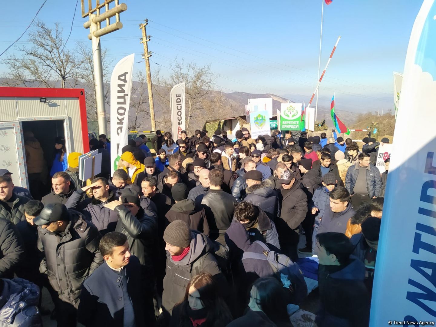Laçın yolundakı aksiyaya qoşulanların sayı artır (FOTO)