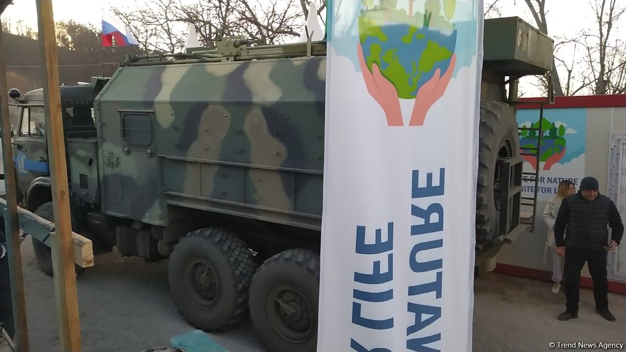 Sülhməramlılara aid daha 3 avtomobil Laçın yolundan maneəsiz keçib (FOTO/VİDEO)
