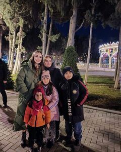 Heydər Əliyev Fondunun vitse-prezidenti Leyla Əliyeva paytaxt sakinləri ilə görüşüb (FOTO)