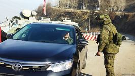 Bu gün artıq 20 maşın Laçın yolundan maneəsiz keçib (FOTO)