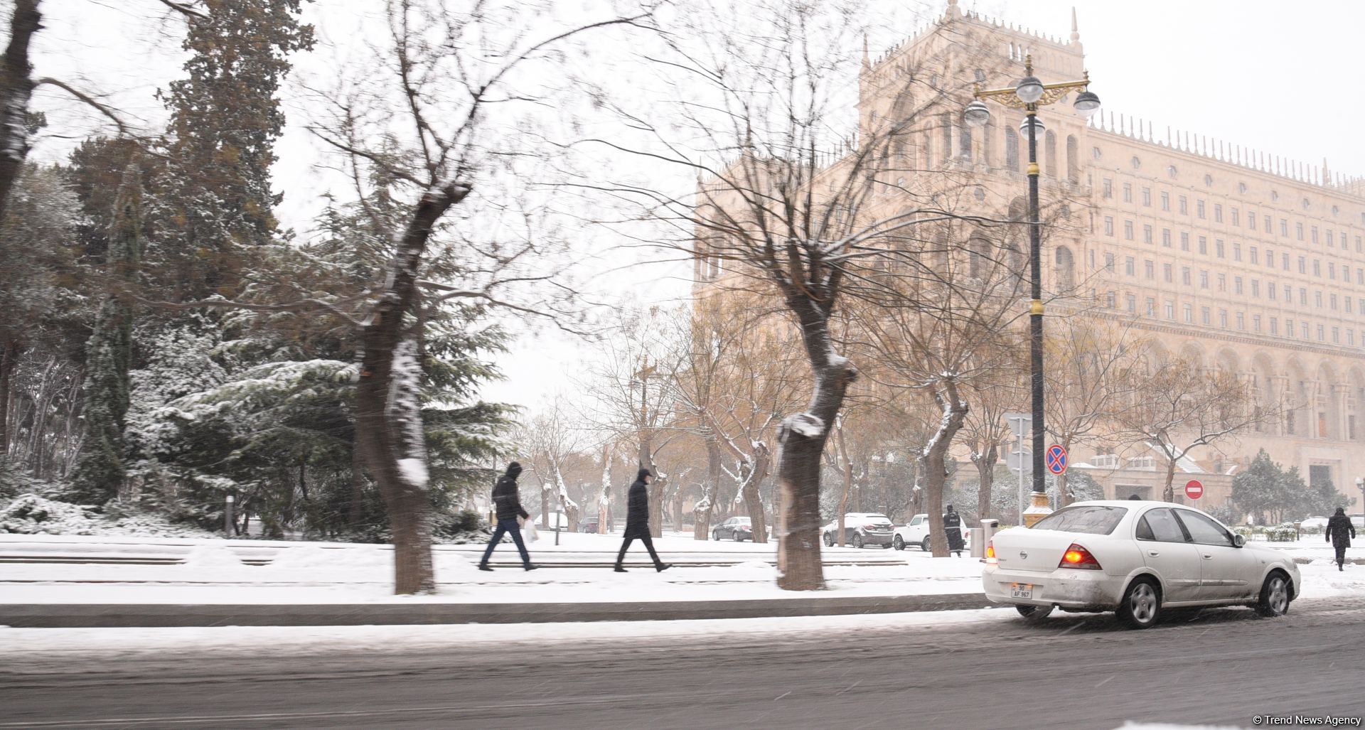 Qarlı Bakıdan FOTOREPORTAJ