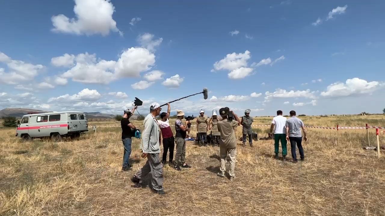 Onlar torpaqları Böyük Qayıdış naminə Ölümdən təmizləyir - Murad İbrahimbəyov “ANAMA” beynəlxalq kino layihəsi barədə (FOTO)