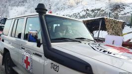 BQXK avtomobilləri Laçın yolundan maneəsiz keçib (FOTO)