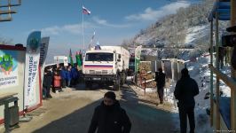 Rusiya sülhməramlılarının növbəti maşın karvanının Laçın yolundan maneəsiz keçidinə şərait yaradılıb (FOTO/VİDEO)