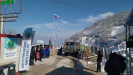 Rusiya sülhməramlılarının növbəti maşın karvanının Laçın yolundan maneəsiz keçidinə şərait yaradılıb (FOTO/VİDEO)