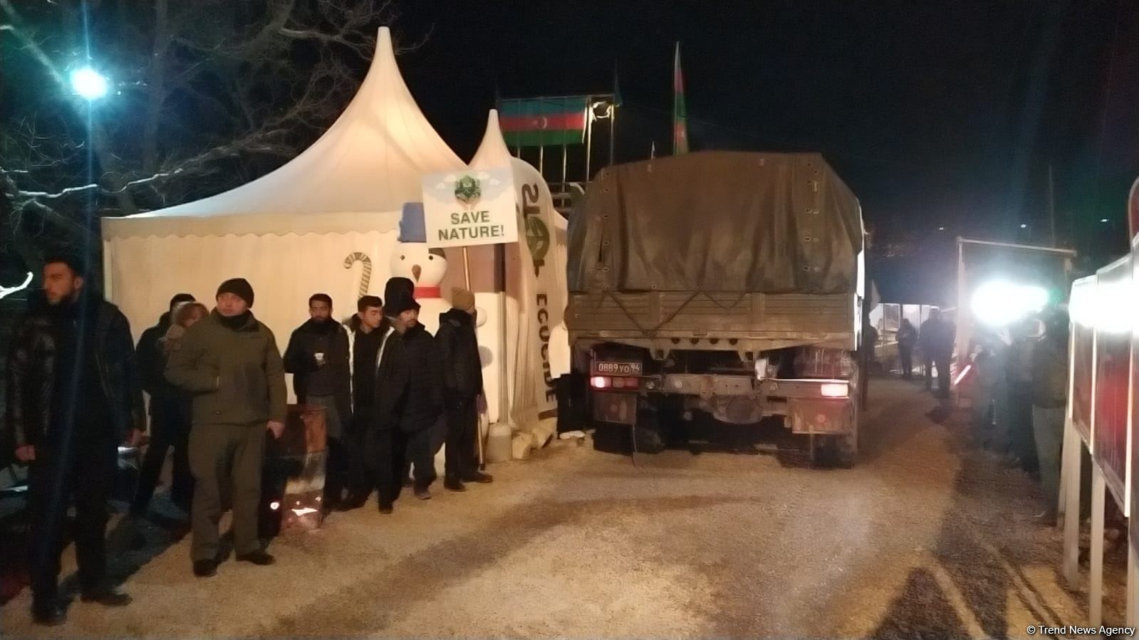 Sülhməramlılara aid daha 4 yük avtomobili Laçın yolundan maneəsiz keçib (FOTO/VİDEO)