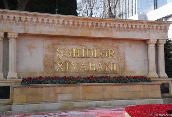 “Şəhidlər Xiyabanı”nda 20 Yanvar hadisəsinin ildönümü ilə bağlı hazırlıqlar başa çatıb