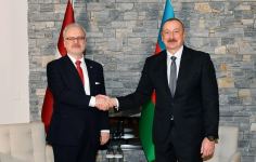 Prezident İlham Əliyevin Davosda Latviya Prezidenti ilə görüşü olub (FOTO/VİDEO) (YENİLƏNİB)