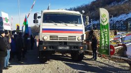 Sülhməramlılara aid avtomobillər növbəti dəfə Laçın yolundan maneəsiz şəkildə keçib (FOTO)