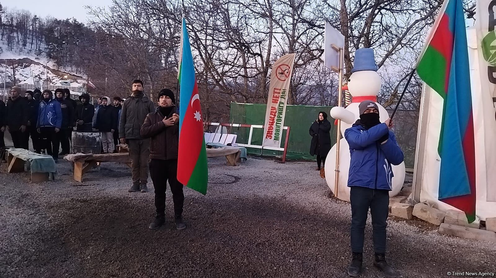 Laçın-Xankəndi yolunda etirazlar 38 gündür davam edir (FOTO)