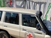 BQXK-ya məxsus avtomobillər yenidən Laçın yolundan keçib (FOTO)