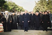 Heydər Əliyevin bir günü: 20 Yanvar faciəsinin ildönümləri ilə bağlı çıxışlar (FOTO)