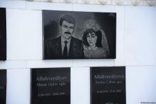 Azərbaycan xalqı, dövlət və hökumət rəsmiləri 20 Yanvar faciəsi qurbanlarının əziz xatirəsini yad edir (FOTO)