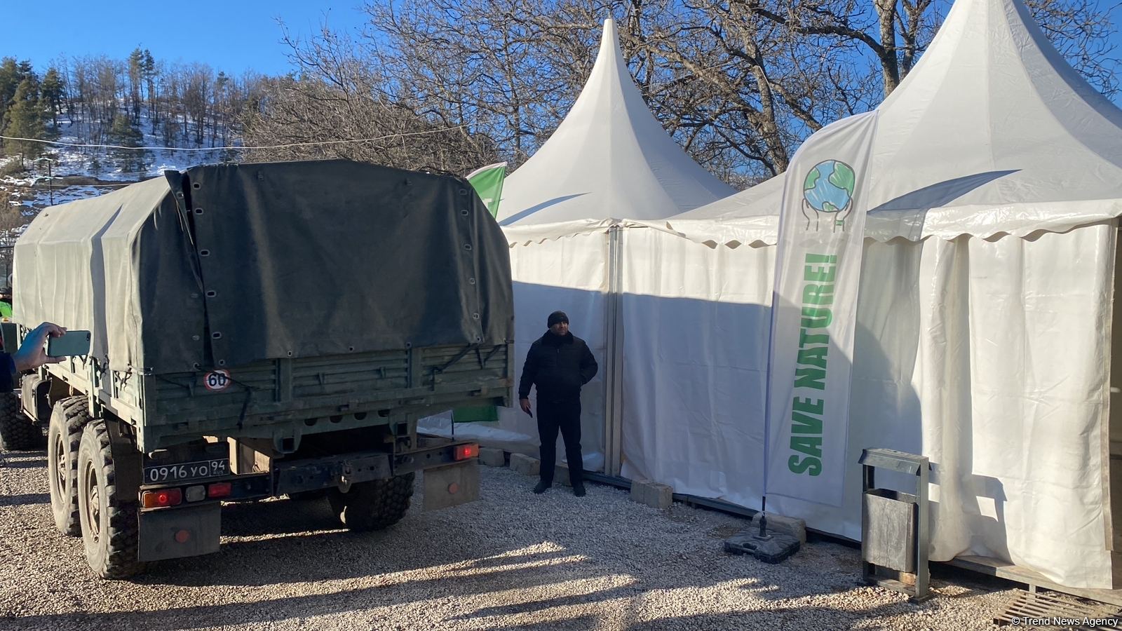 Sülhməramlılara aid 10 maşın Laçın yolundan maneəsiz keçib (FOTO)