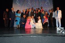 Gənc Tamaşaçılar Teatrında 20 yanvar şəhidləri anılıb (FOTO)