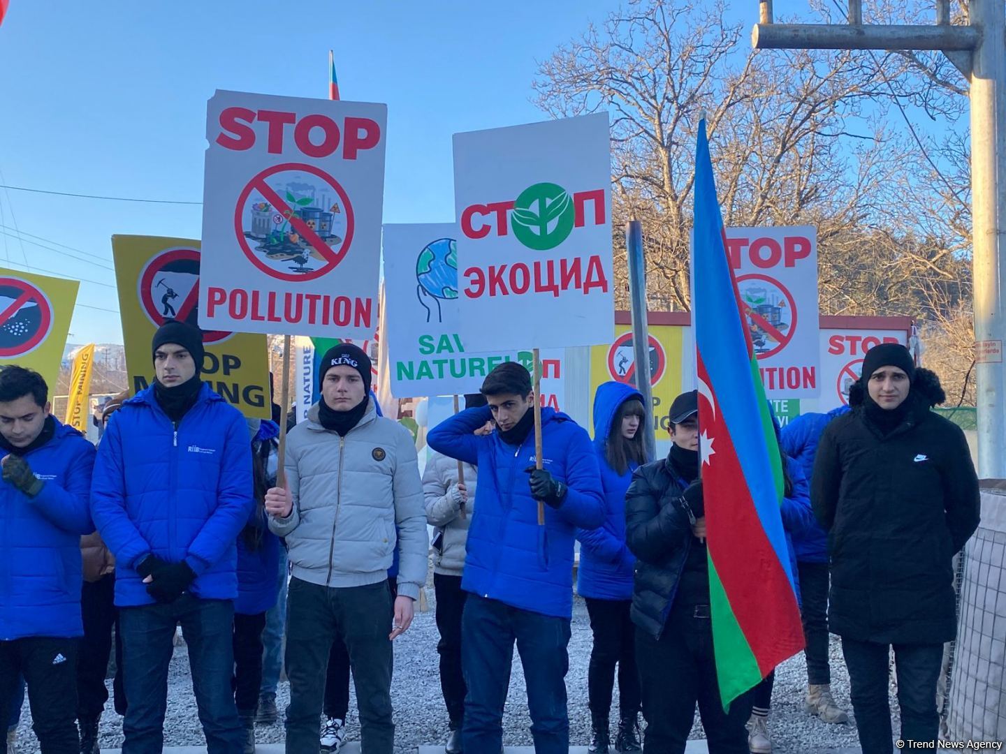 Laçın-Xankəndi yolunda etirazlar davam edir (FOTO)