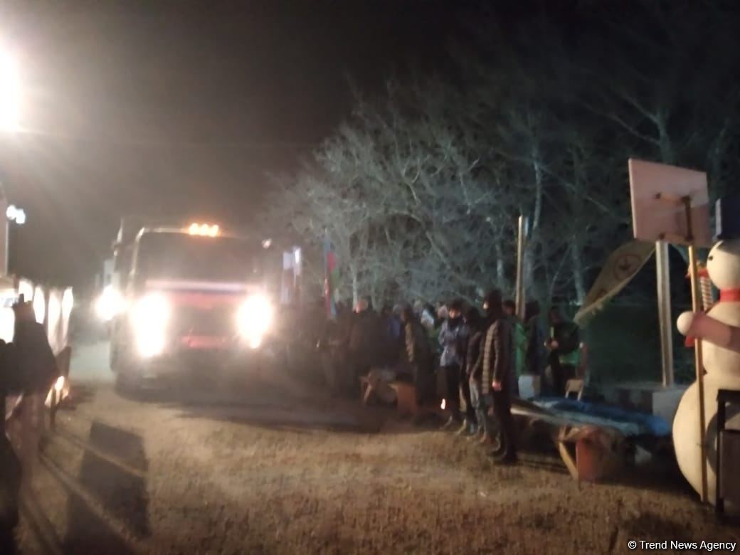 Rusiya sülhməramlılarına məxsus daha 6 avtomobil Laçın yolundan keçib (FOTO)