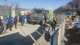 Laçın yolundan 19 maşın keçib (FOTO)