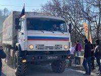 Rusiya sülhməramlılarına aid daha 9 avtomobil Laçın yolundan keçib (FOTO)