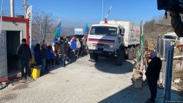 Rusiya sülhməramlılarına aid daha 11 avtomobil Laçın yolundan keçib (FOTO)