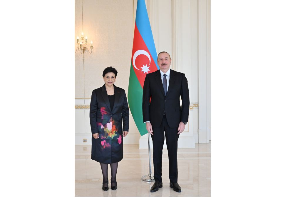Prezident İlham Əliyev Meksikanın Azərbaycanda yeni təyin olunan səfirinin etimadnaməsini qəbul edib (YENİLƏNİB) (FOTO/VİDEO)
