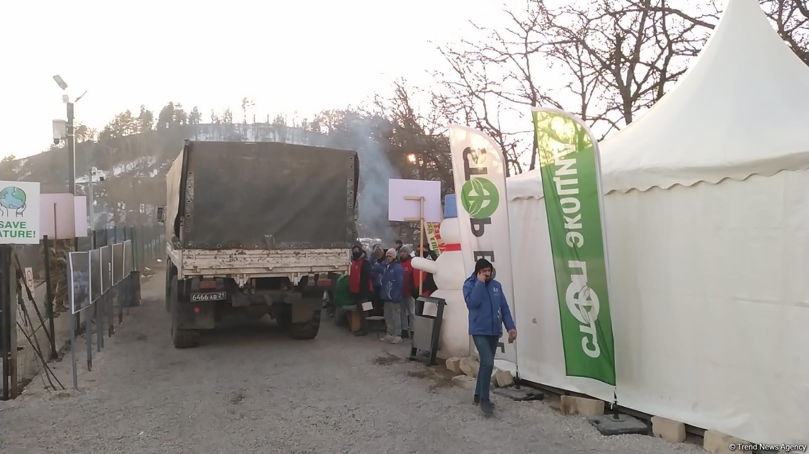 Rusiya sülhməramlılarına aid daha 2 avtomobil Laçın yolundan keçib (FOTO)