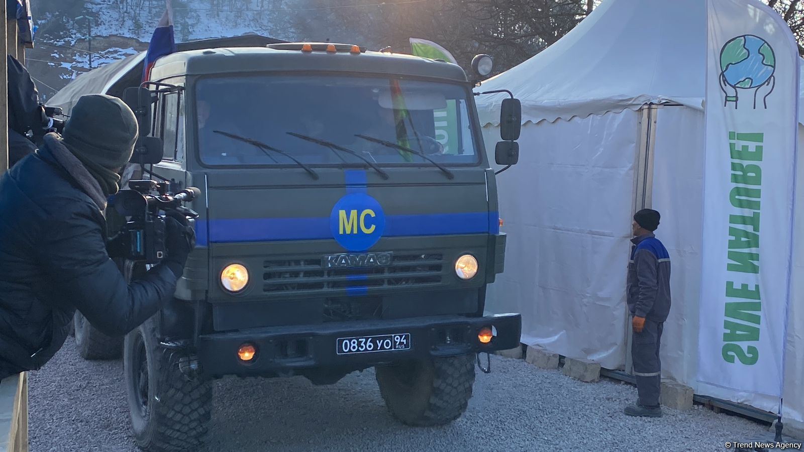 Rusiya sülhməramlılarına aid daha 9 avtomobil Laçın yolundan keçib (FOTO)