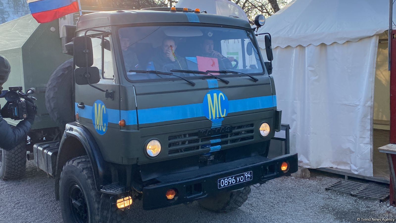Rusiya sülhməramlılarına aid daha 9 avtomobil Laçın yolundan keçib (FOTO)