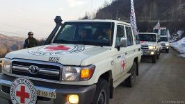 BQXK-ya məxsus avtomobillər yenidən Laçın yolundan keçib (FOTO)