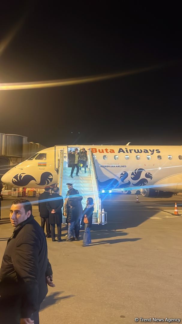 Azərbaycanın İrandakı səfirliyindən 53 nəfər təxliyyə olunub (FOTO) (ƏLAVƏ OLUNUB)