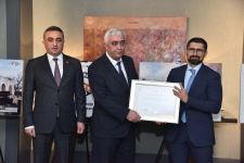 Qarabağ Dirçəliş Fonduna ianə edən Vəkillər Kollegiyasının üzvlərinə ianə sertifikatları təqdim edilib (FOTO)