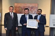 Qarabağ Dirçəliş Fonduna ianə edən Vəkillər Kollegiyasının üzvlərinə ianə sertifikatları təqdim edilib (FOTO)