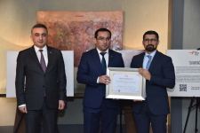 Qarabağ Dirçəliş Fonduna ianə edən Vəkillər Kollegiyasının üzvlərinə ianə sertifikatları təqdim edilib (FOTO)