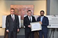 Qarabağ Dirçəliş Fonduna ianə edən Vəkillər Kollegiyasının üzvlərinə ianə sertifikatları təqdim edilib (FOTO)