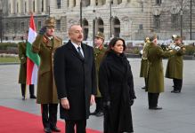 Budapeştdə Azərbaycan Prezidenti İlham Əliyevin rəsmi qarşılanma mərasimi olub (FOTO/VİDEO)