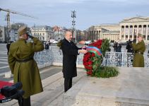 Prezident İlham Əliyev Budapeştdə naməlum əsgərin məzarını ziyarət edib (FOTO/VİDEO)