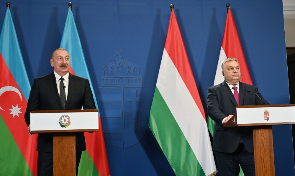 Prezident İlham Əliyev və Macarıstanın Baş naziri mətbuata bəyanatlarla çıxış ediblər (FOTO/VİDEO)
