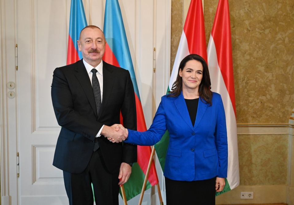Prezident İlham Əliyevin Macarıstan Prezidenti Katalin Novak ilə təkbətək görüşü olub (FOTO/VİDEO) (YENİLƏNİB)