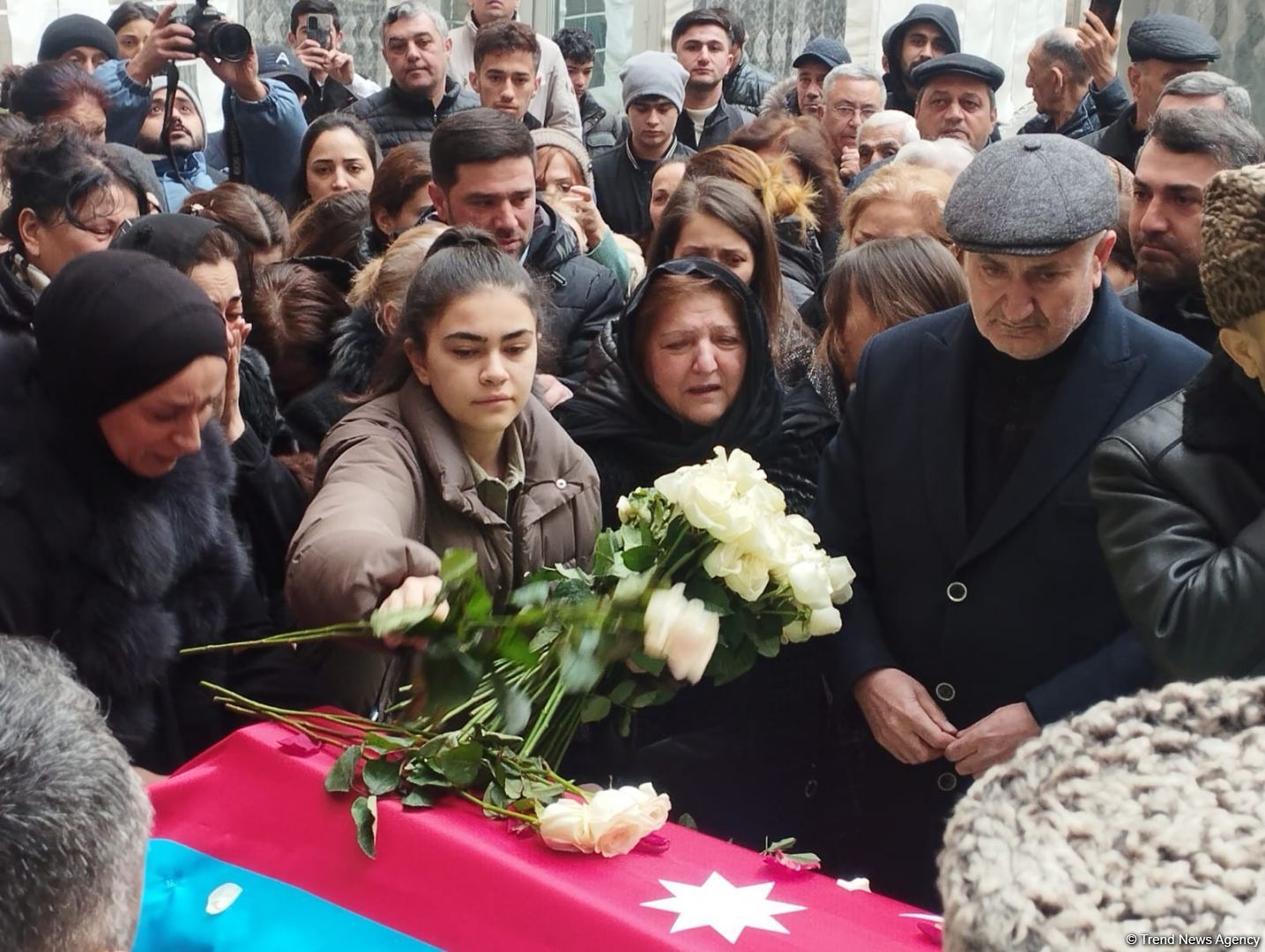 Şəhid Orxan Əsgərovun nəşi yaşadığı evə gətirilib (FOTO)